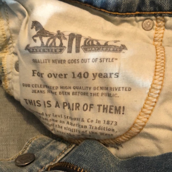 Levis jeans - Picture 3 of 4